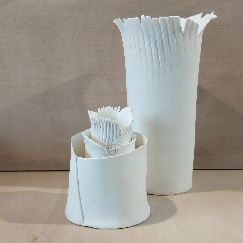 Série de vases en porcelaine